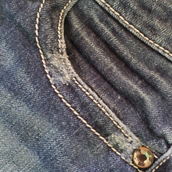 D9 Rae Crop/Capri Jeans - Picture 4 of 6